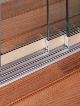 Slide-glass-pergola-2-Copier